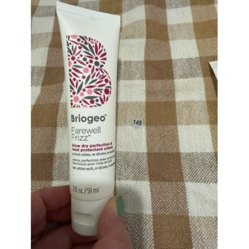 Briogeo Farewell Frizz Blow Dry Perfection Heat Protectant Cream 2 fl oz 59 ml